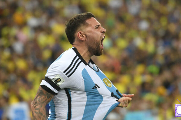 Gol de Otamendi a Brasil